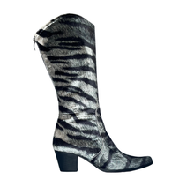 Load image into Gallery viewer, Cape Town Modern Cowboy