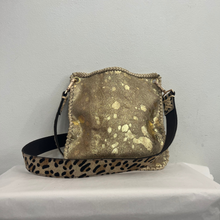Load image into Gallery viewer, Large GG Cream Envelope Crossbody
