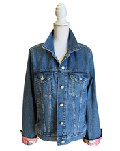 Load image into Gallery viewer, Vintage Denim Jacket
