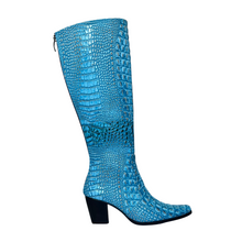 Load image into Gallery viewer, St. Marteen Knee High