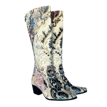 Load image into Gallery viewer, Malta Ombre Knee High