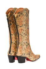 Load image into Gallery viewer, Melbourne Modern Cowboy