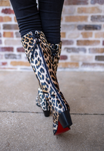 Load image into Gallery viewer, Jaguar Over the Knee