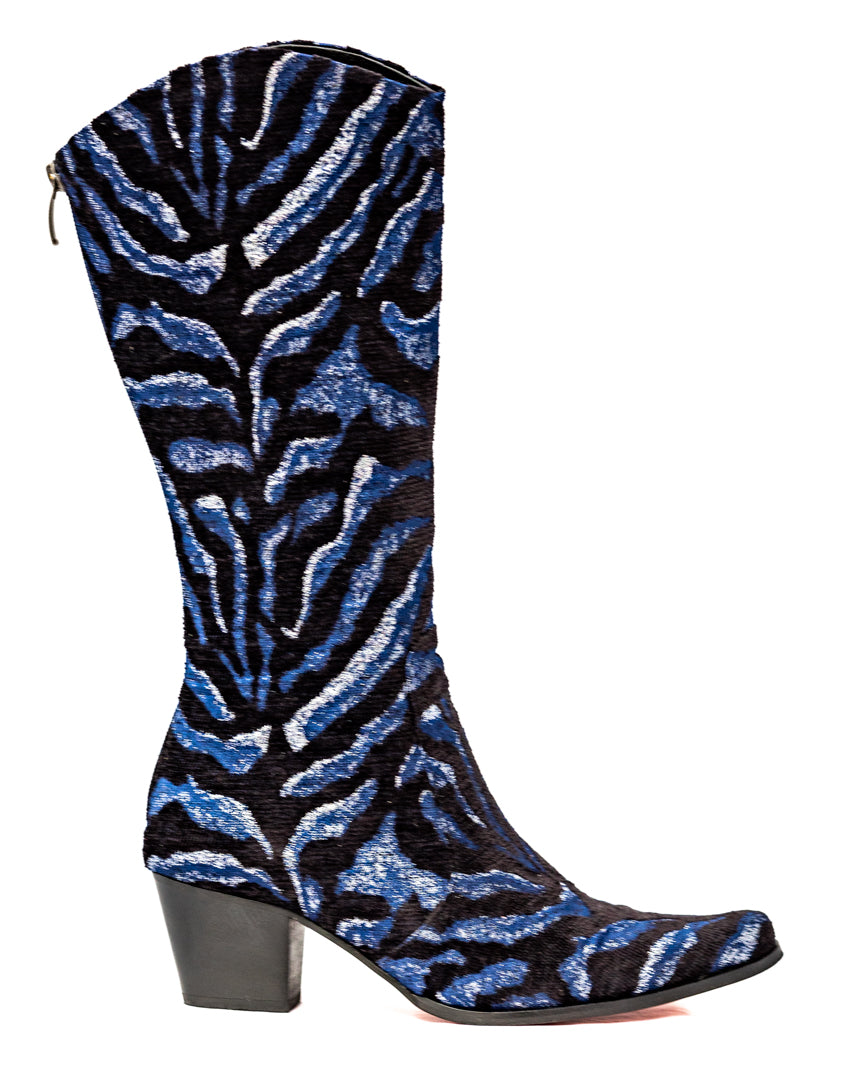 Blue Zebra Modern Cowboy – Rockwell Tharp