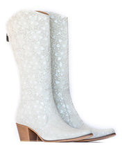 Load image into Gallery viewer, Bali Pearl Modern Cowboy