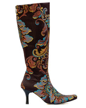 Load image into Gallery viewer, Passion Ranch Knee High Kitten