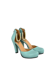 Load image into Gallery viewer, Sydney Pearl Pump
