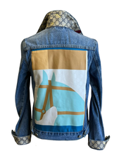 Load image into Gallery viewer, Vintage Denim Jacket
