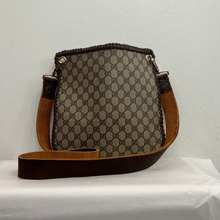 Load image into Gallery viewer, Large GG Chocolate Envelope Crossbody
