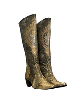 Load image into Gallery viewer, Inverness Knee High
