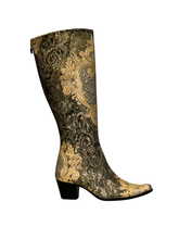 Load image into Gallery viewer, Inverness Knee High
