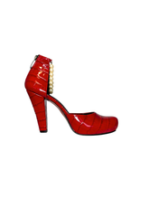 Load image into Gallery viewer, Sydney Red Pearl Pump
