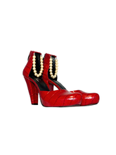 Load image into Gallery viewer, Sydney Red Pearl Pump
